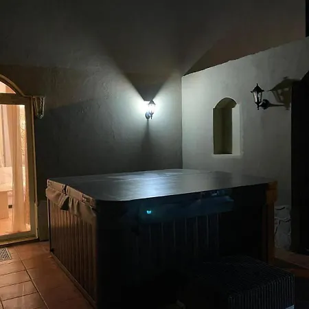 Villa Amazing View In With Jacuzzi *