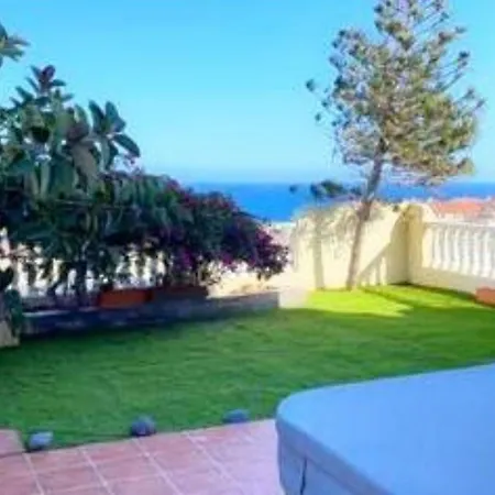 فيلة - Sleeps 4 - Jacuzzi - Garden - Pet Friendly *